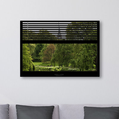 « window view st jamess park 2 », reproduction de photo sur toile tendue encadrée