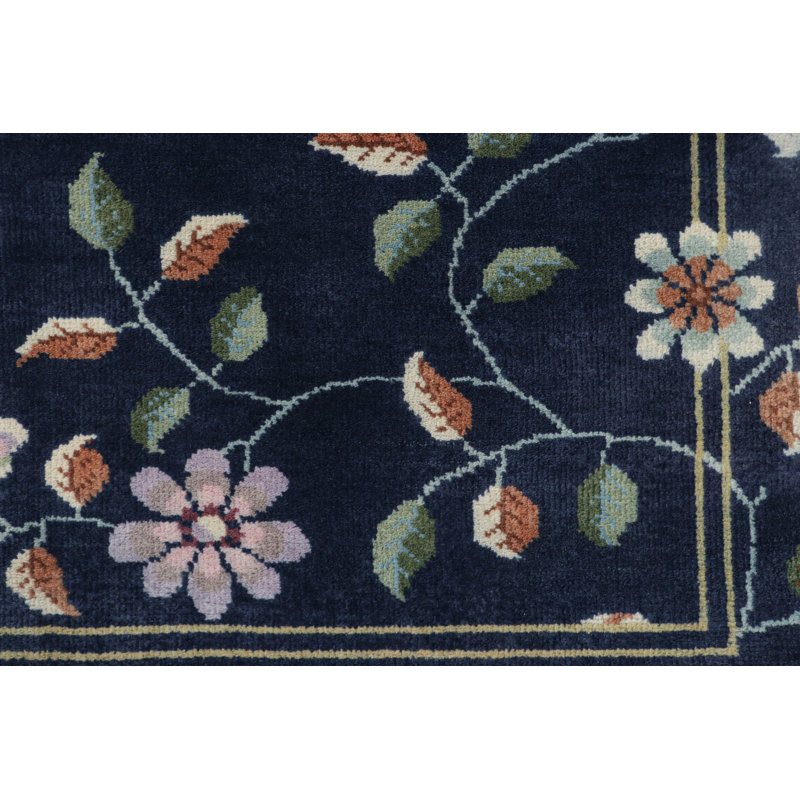 One-of-a-Kind 2'x3' Hand Knotted Area Rug