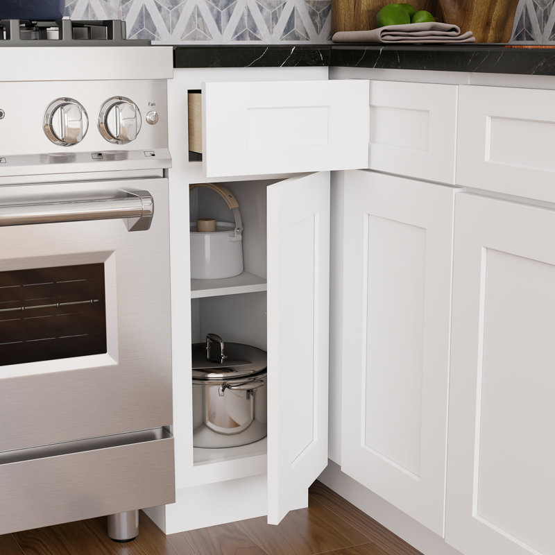 Armoire de cuisine casain, Peinte en blanc, 18"