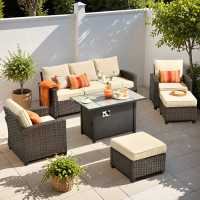 Ensemble de conversation de patio en osier 6 pièces avec table de foyer et coussins de 42 pi