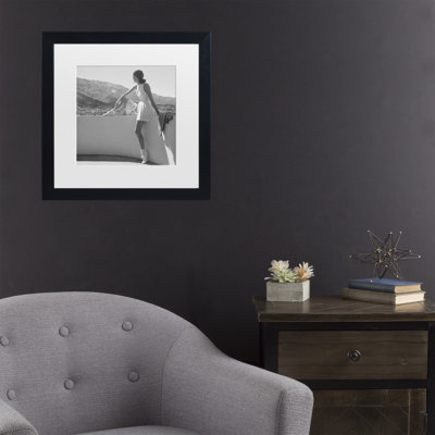 Art mural encadré - Toni Frissell «Femme en tenue de tennis, 1947», décoration murale avec cadre mat - Art du salon, de la cuisine et de la salle de bain - 11 x 11