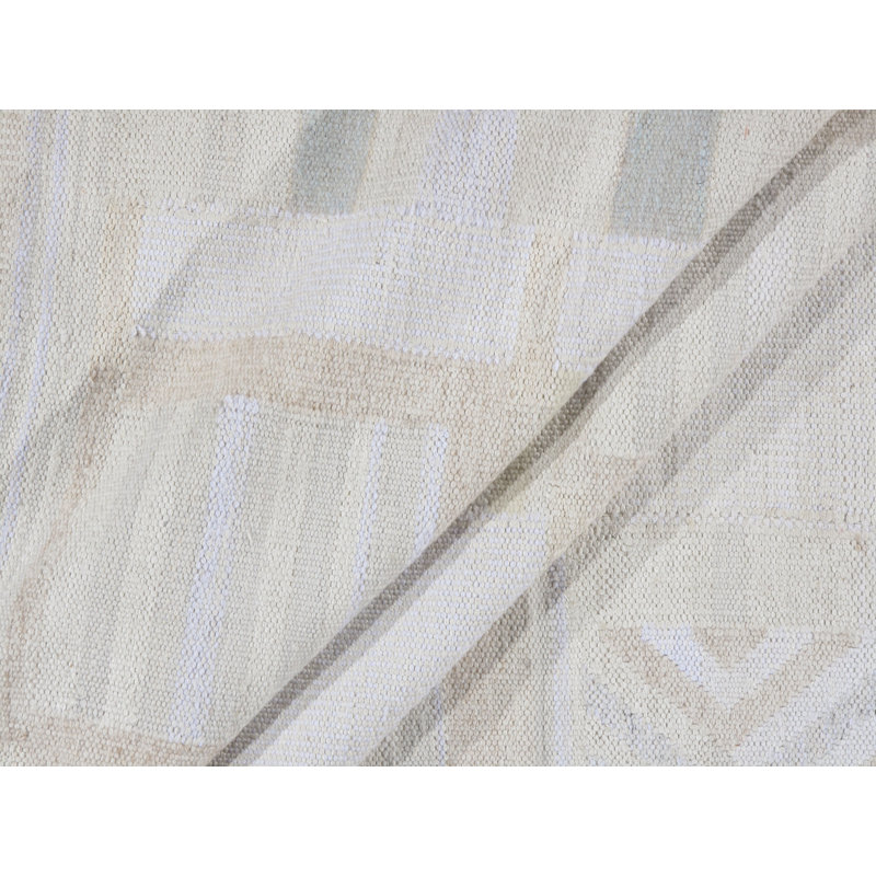 Area Rug in Oatmeal/Greeny