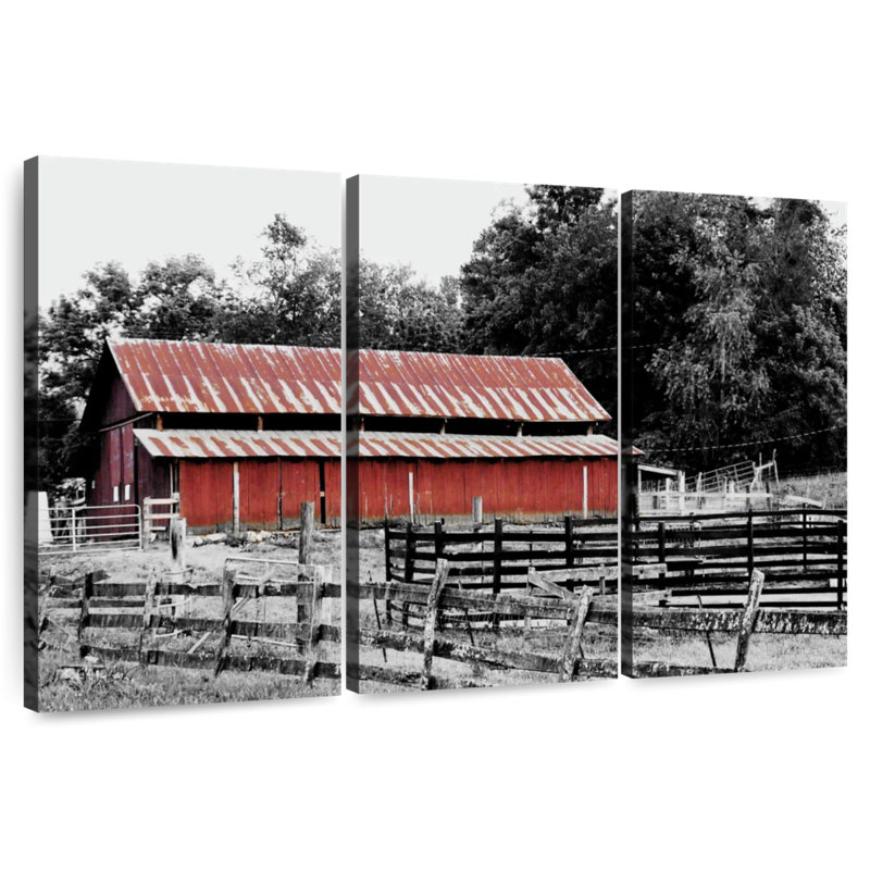 Lilie BW Rustic Barn, 14" H x 23" W