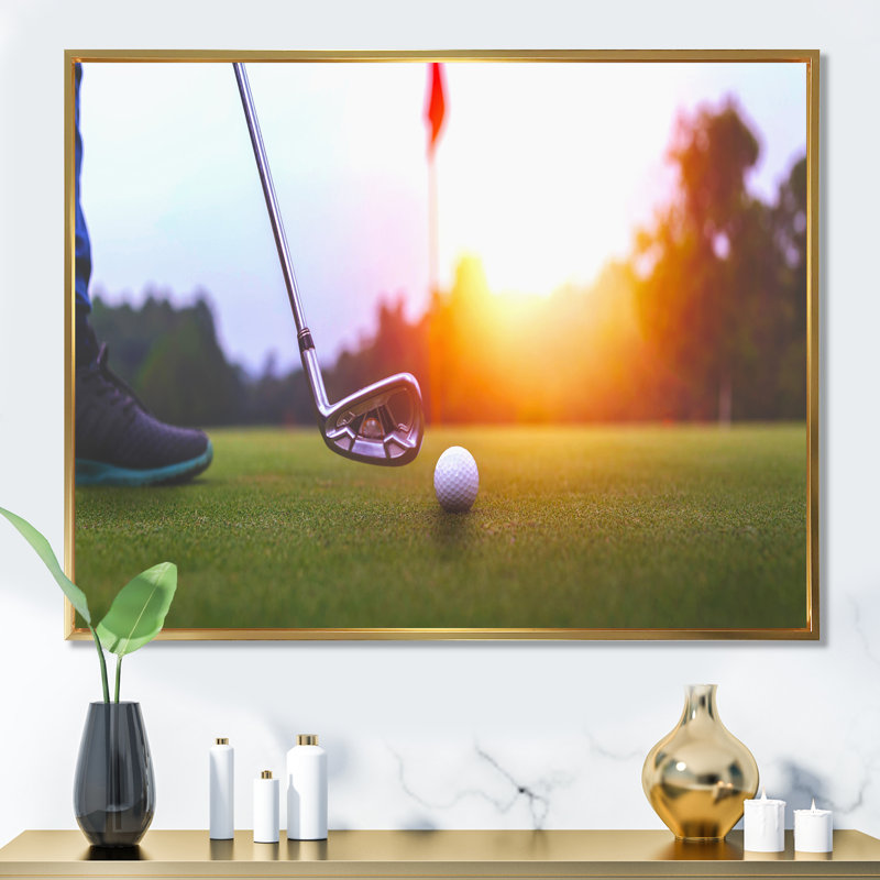 «Golf Swing Excellence I», reproduction sur toile, H 30 po x l 40 po x P 1,5 po, Cadre flottant doré