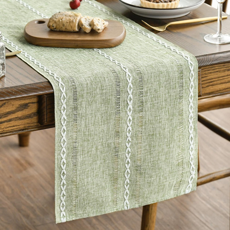 Chemin de table - vert sauge - chemin de table brodé en lin de coton rustique pour décoration de table saisonnière