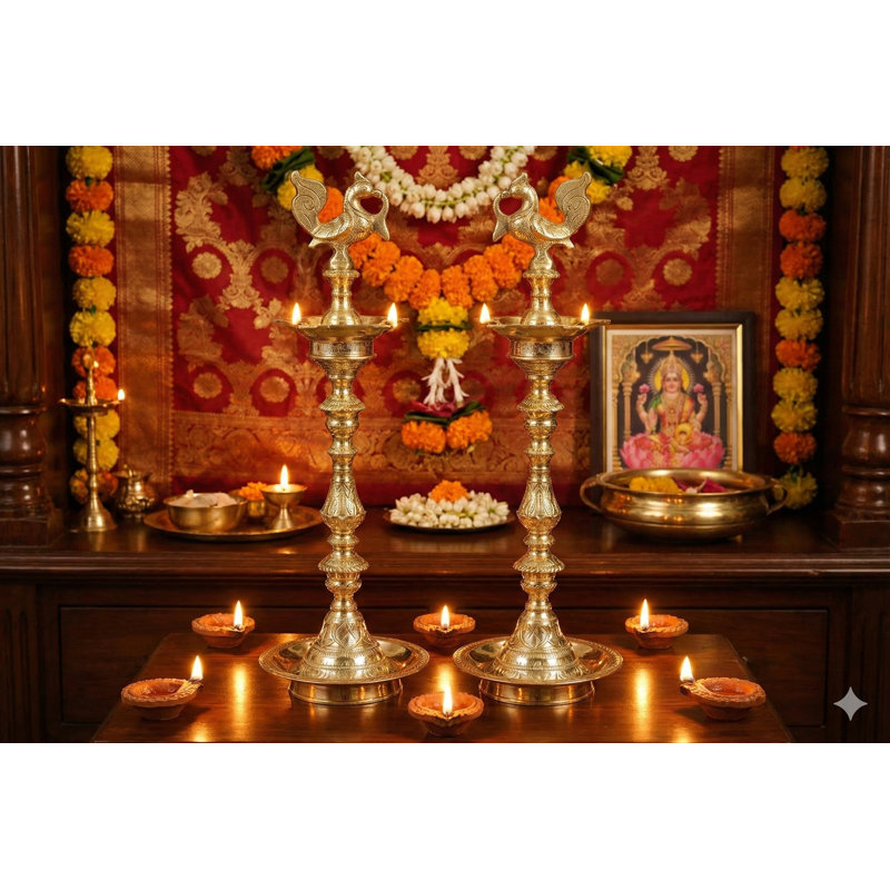 Paire de lampes de paon en laiton 18 "Annam - fait à la main Nachiarkoil Kuthu Vilakku, décoration rituelle traditionnelle