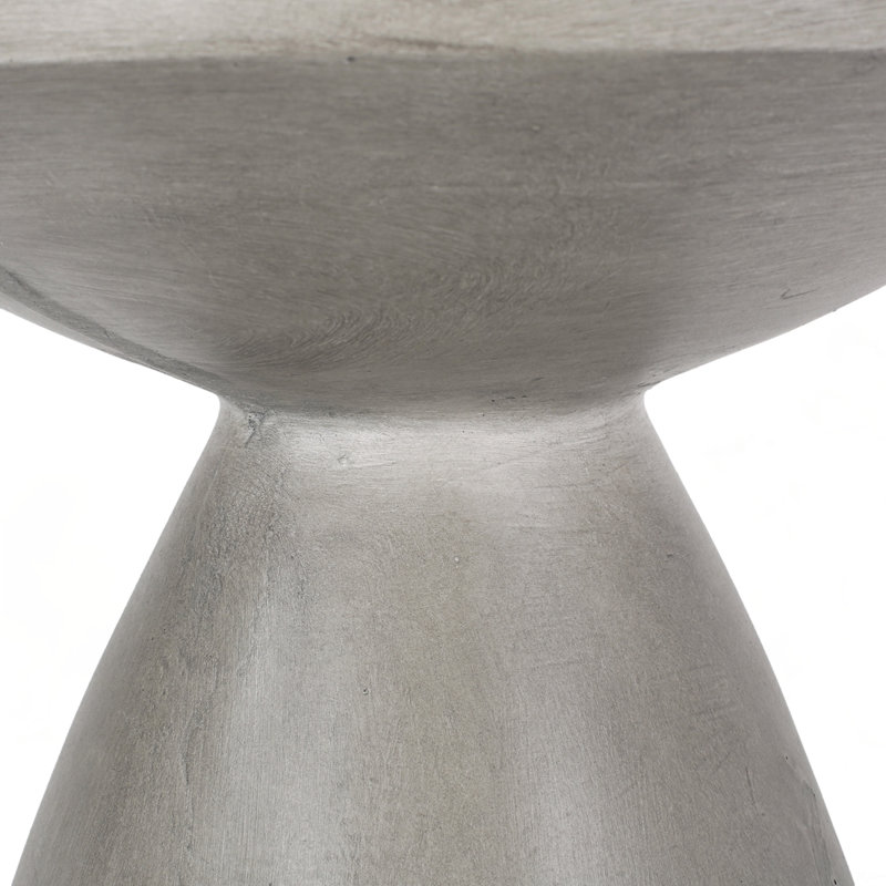 Table d'appoint d'extérieur en béton léger