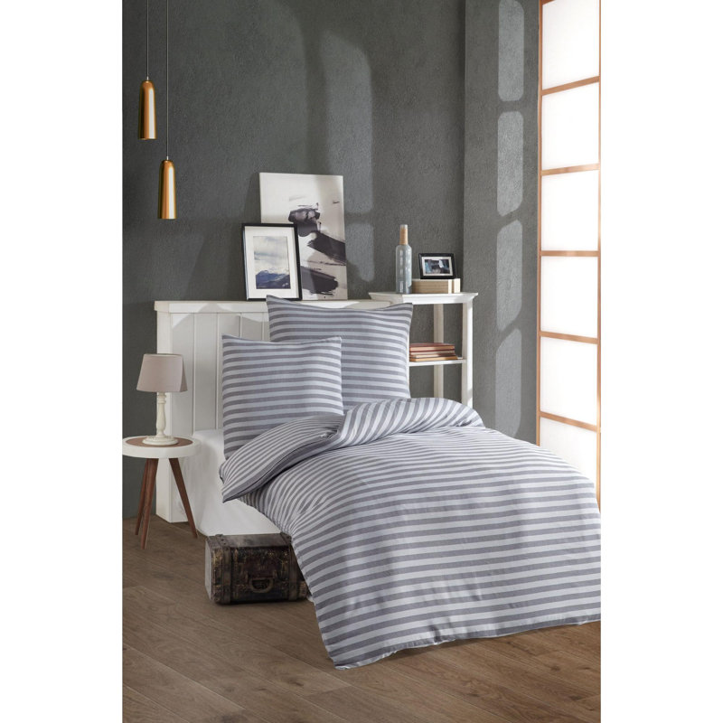 Quiltisse Bedspread with Pillowcases, Light Grey, Single XXL Bedspread + 1 Standard Pillowcase
