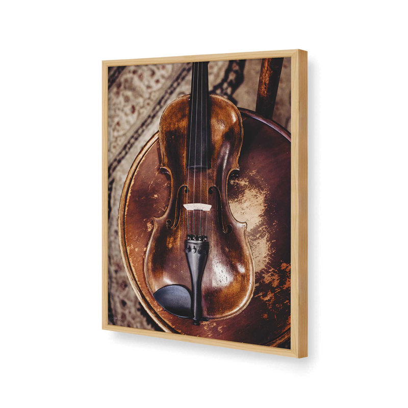 «Well-Aged Violin» par Jennifer Rigsby, reproduction d'art, L 36 x H 48, Tanné, Impression encadrée