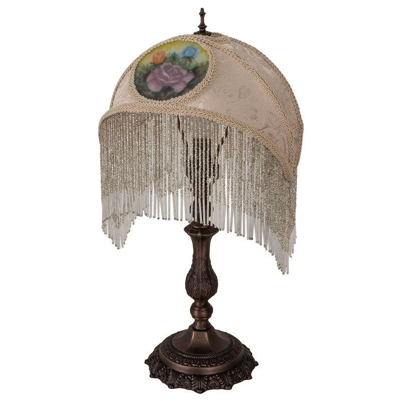 Lampe d'appoint 11 po en tissu peint à la rose avec une frange