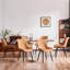 Chaise d'appoint moderne en similicuir avec pieds en métal-1079124975