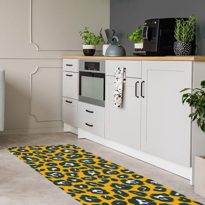 Animal Print Indoor Rug, Runner 2'6" x 8'