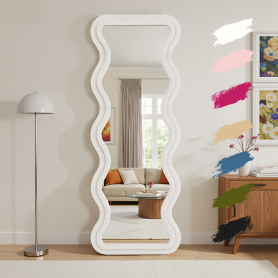 Miroir pleine grandeur ondulé