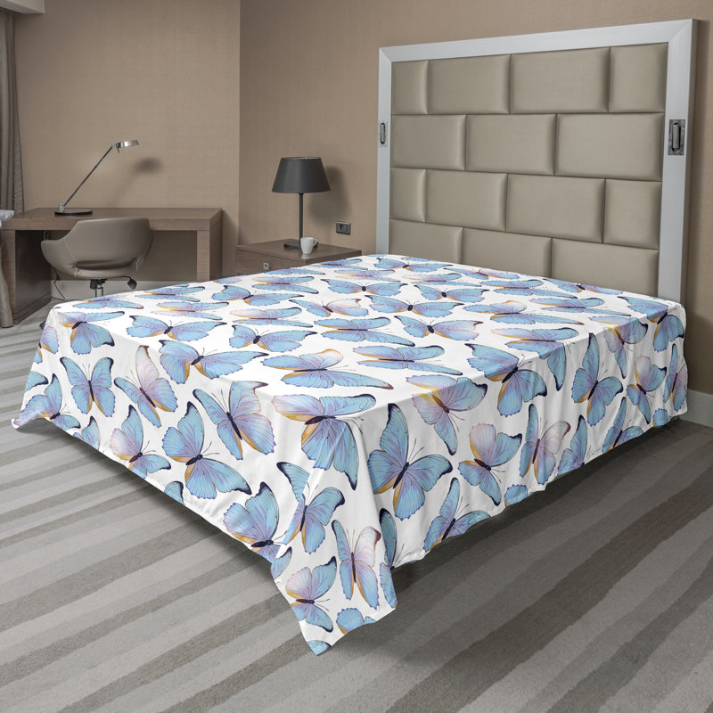 Drap floral, Bleu azur pâle et lilas
