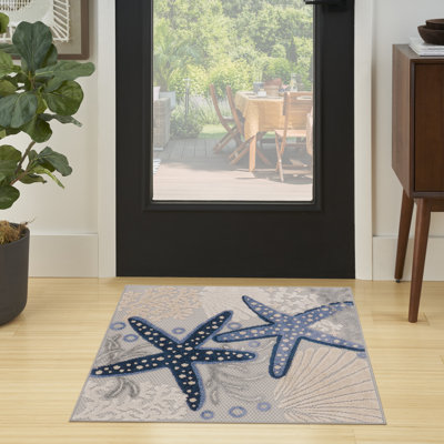 Aarav Floral Indoor / Outdoor Rug