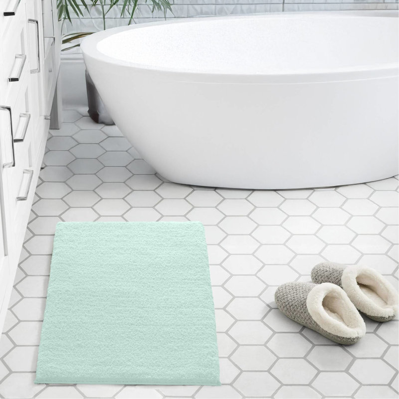 Tapis pour salle de bain 24 po x 40 po de style spa avec humeur douce, technologie de séchage rapide, absorbant, microfibre à poils longs, envers antidérapant, option d'entretien lavable à la machine de qualité et absorbant