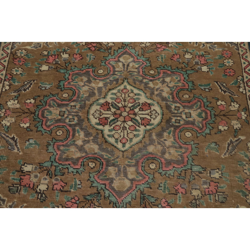 Tapis traditionnel à motif floral 5 x 6