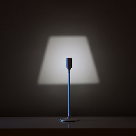Yoy LED Table Lamp