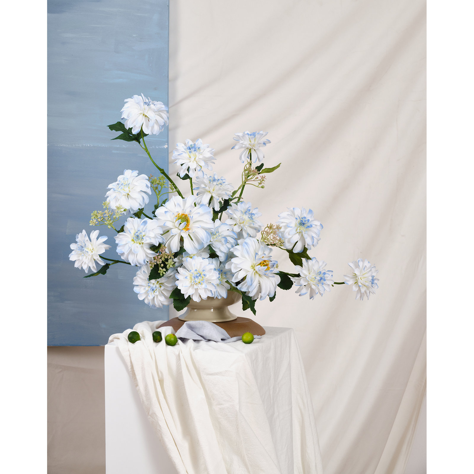 Dahlia Floral Stems, Blue