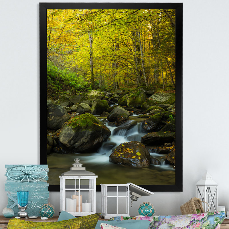Belle cascade de forêt d'été - décoration murale traditionnelle sur toile, Toile avec cadre noir, H 12 po x l 20 po x P 1 po