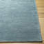 Tapis en viscose / laine touffeté à la main de couleur turquoise Dishaun-747556221
