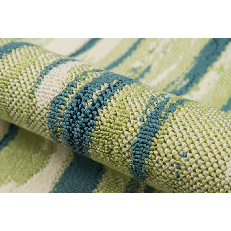 Elmore Floral Indoor / Outdoor Rug, Rectangle 1'8" x 3'7"