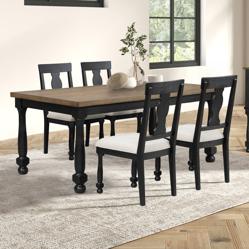 Ensemble de table de salle à manger Acadian, Ensemble de cinq pièces : table, quatre chaises