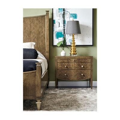Barcelona 32'' W Solid Wood Nightstand