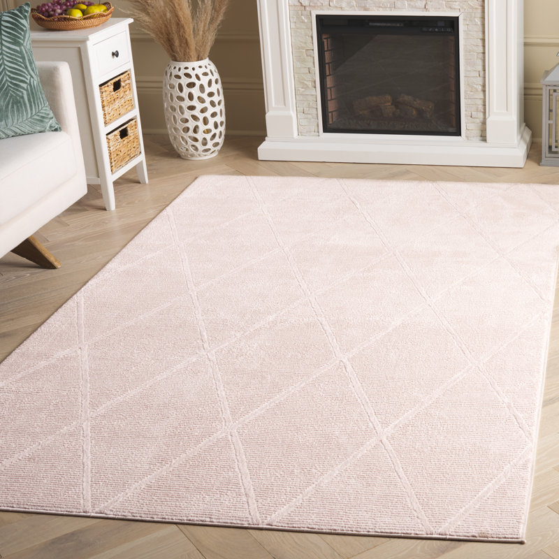 Tapis rose Revive 104, Rectangle 5 pi 3 po x 7 pi 7 po
