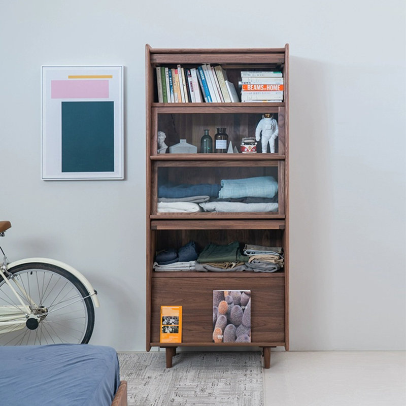 Une bibliothèque unique de style nordique, Marron foncé