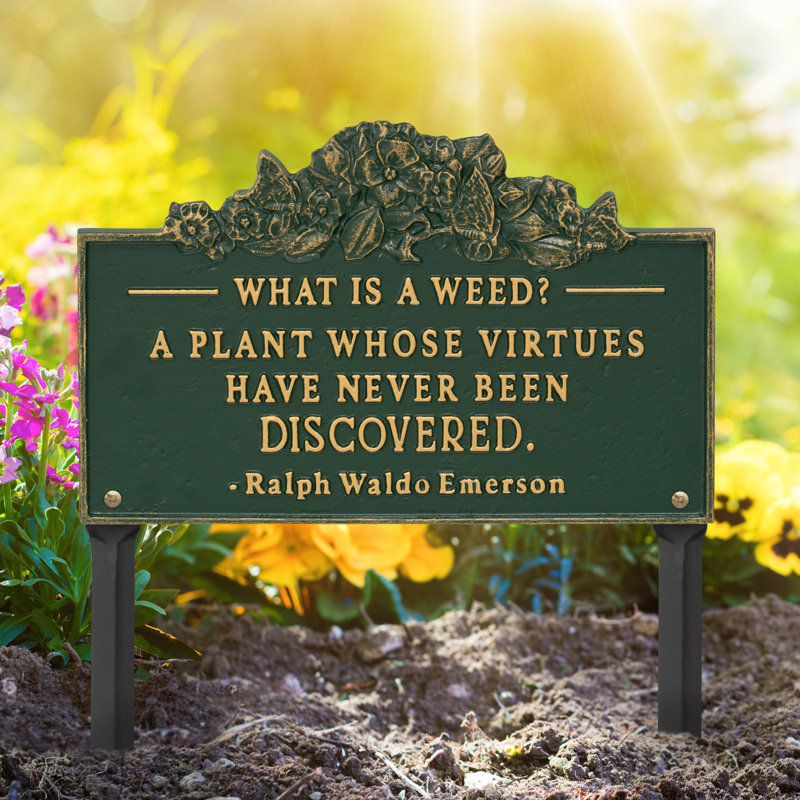 What is a Weed Garden Lawn Plaque, Green/Gold, 16