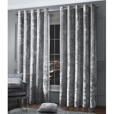 Achan Curtain