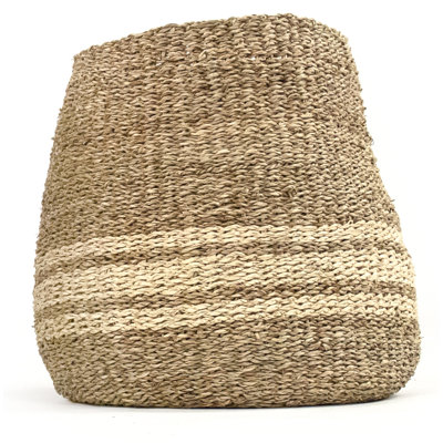 Panier en en rotin tissé