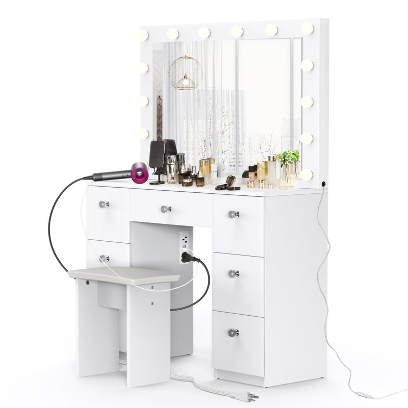 Vanity, White