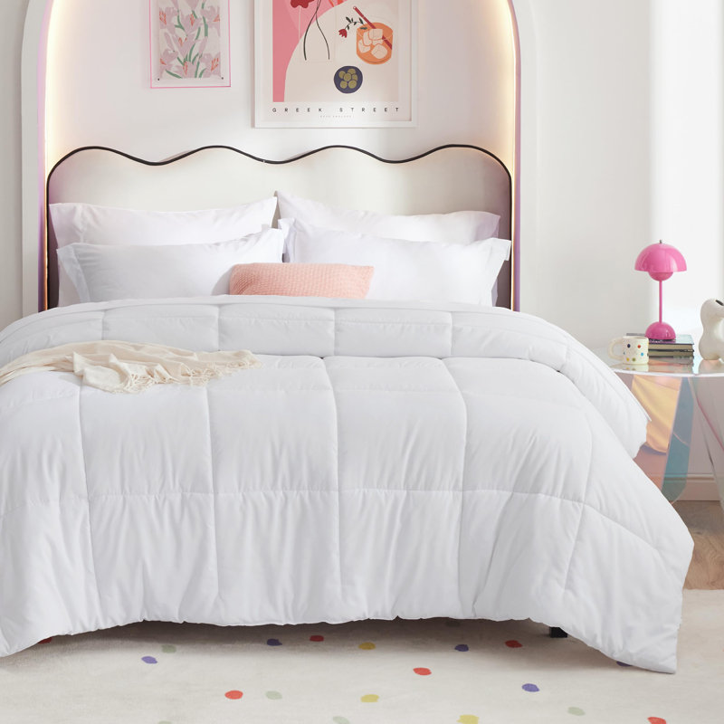 Bedsure Quilted Design Comforter Set, King Comforter + 6 Additional Pieces, White