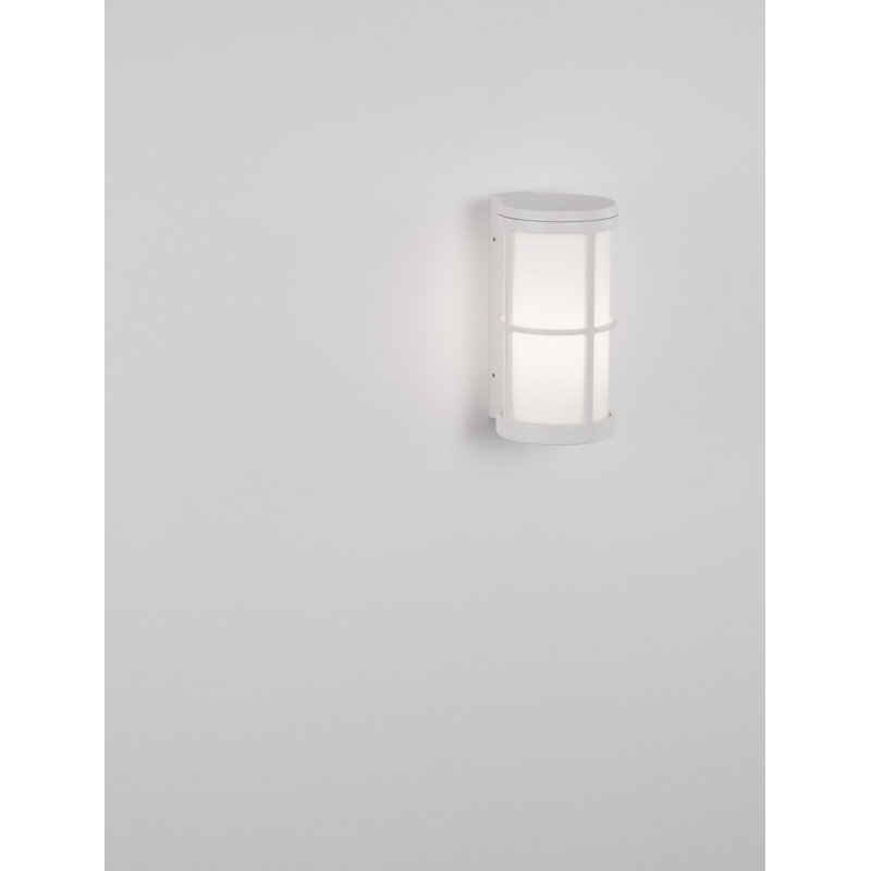 Outdoor Armed Sconce, White