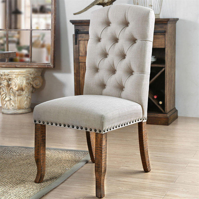Chaise rembourrée blanche Reyes