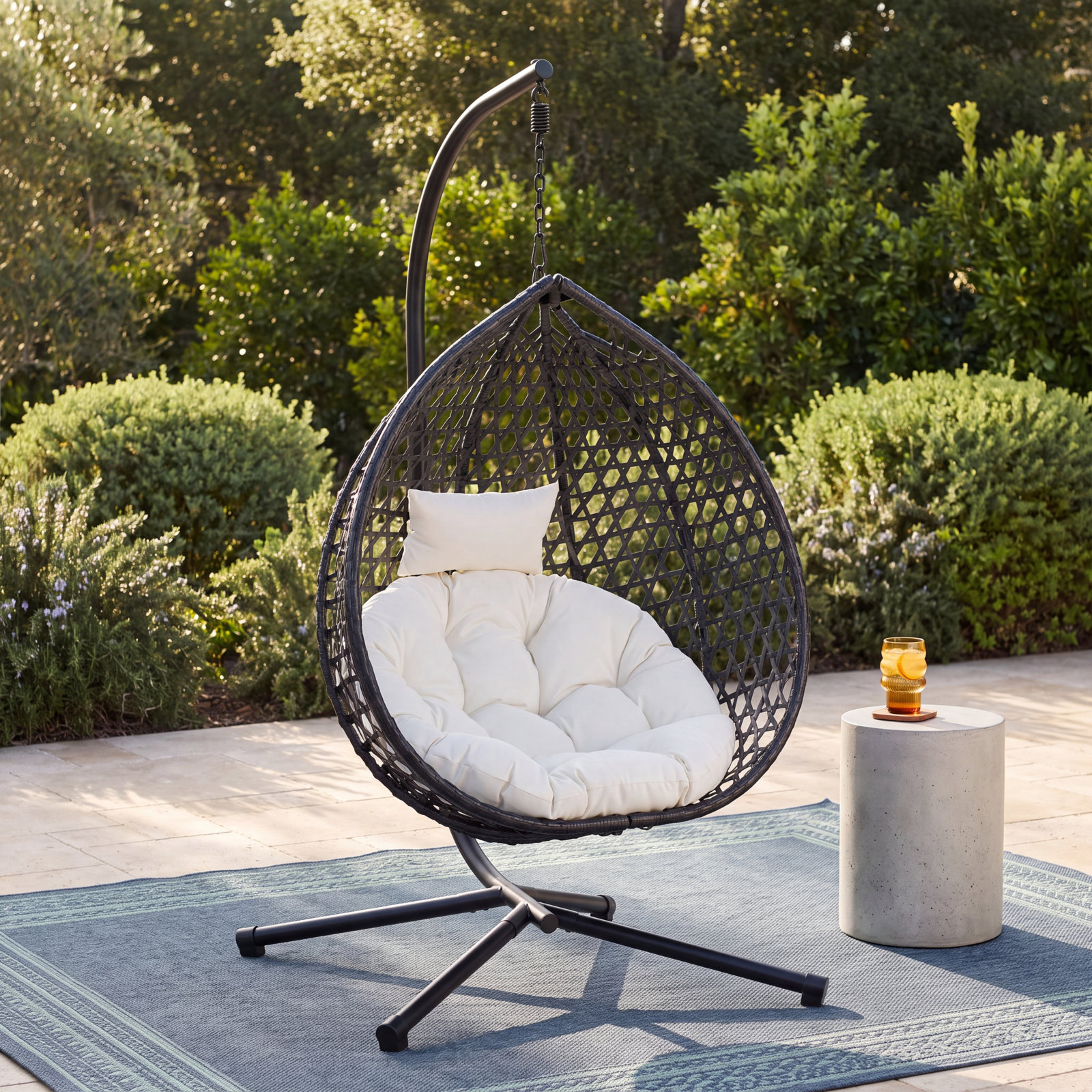 Patio Lounge Chair, Beige, Black