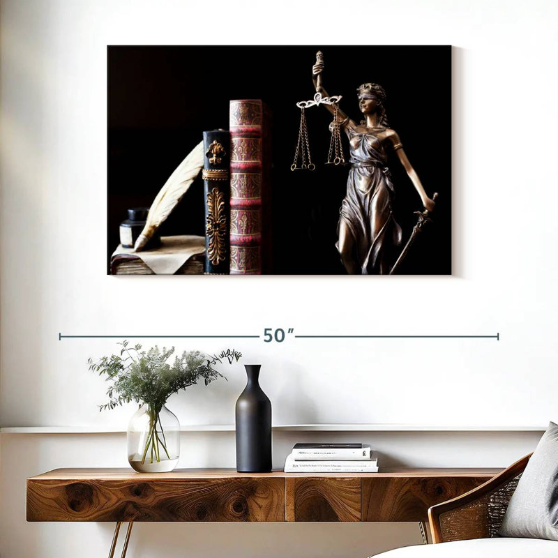 Alcaraz Lady Justice, H 26 po x l 39 po