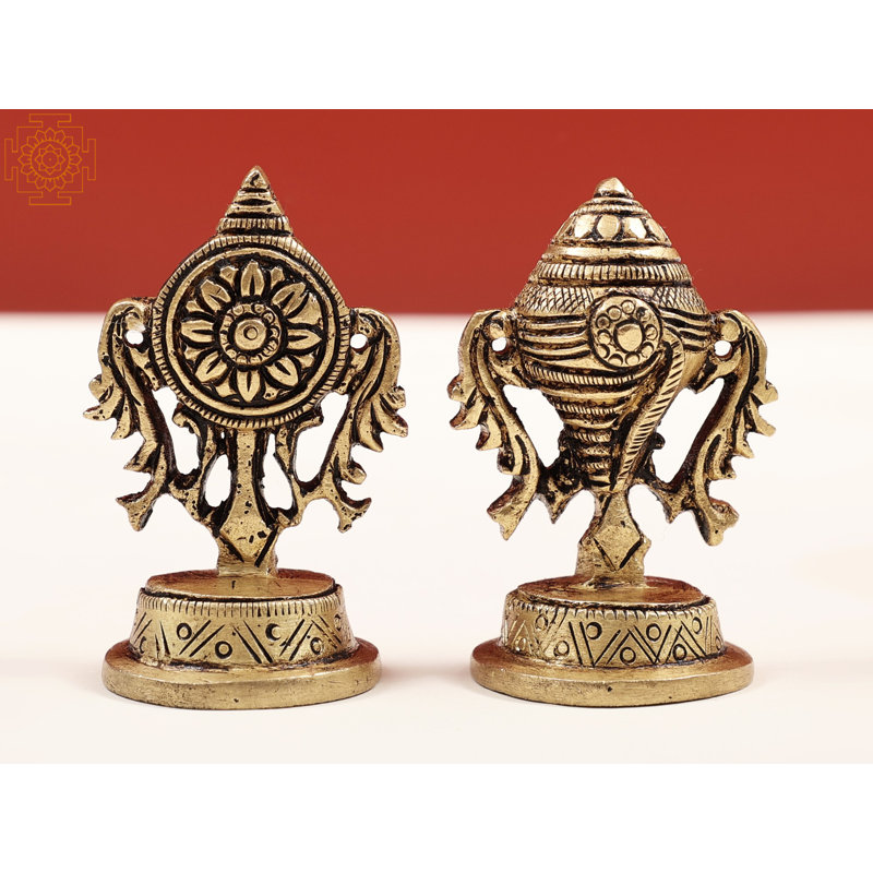 Paire de petits vaishnava de 2 po en laiton - ensemble décoratif de conque de Panchajanya et de chakra Sudarshan fabriqués à la main pour une décoration spirituelle