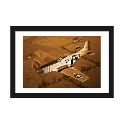 «A North American P-51D Mustang in Flight», reproduction de photo sur toile