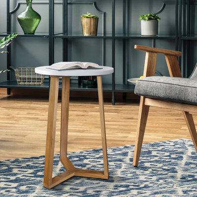 Aesthetic Tripod Round Side Table With Solid American Hardwood Legs