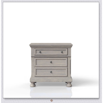 Table de chevet en cerisier avec deux tiroirs spacieux pour un rangement élégant et sophistiqué dans les pièces modernes et traditionnelles