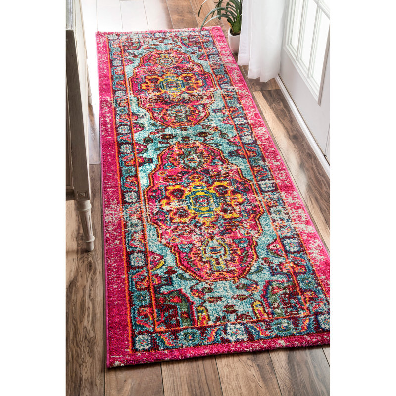 Tapis rose à motif bohème rétro tissé à la machine Performance Juliemarie, Tapis de couloir 2 pi 6 po x 6 pi