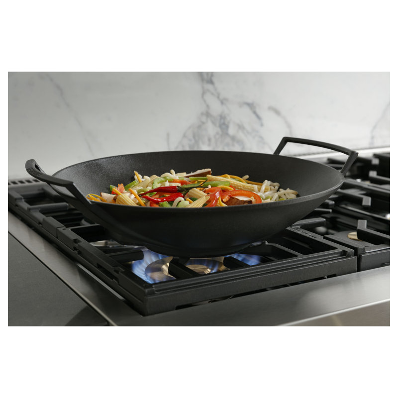 Monogram 36" Professional Gas Rangetop With 4 Burners And Griddle