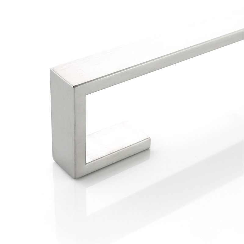 Luminaires de salle de bain en nickel brossé - 4 pièces, acier inoxydable. Maintient la durabilité. Pour des espaces variés. Installation simple: les accessoires résistent à la ternissure et à la corrosion. Différentes zones. Facile