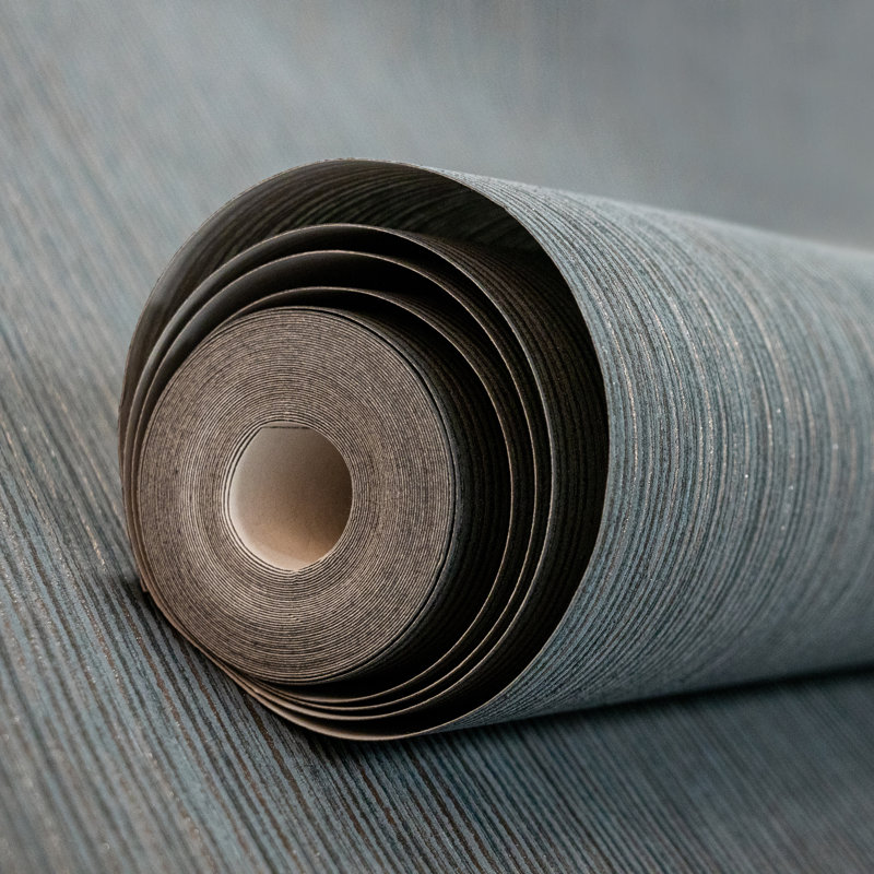 Rouleau de papier peint effet rideau métallique L 33 pi x l 21 po Feel, Bleu très foncé