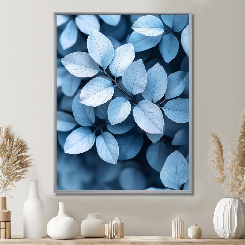 Minimalisme bleu fumé feuilles II - feuilles, art mural, Argent argent, Impression encadrée sans passe-partout