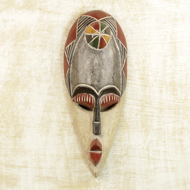 Masque de bois africain Bungalow Rose Kasha