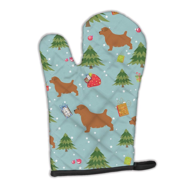 The Holiday Aisle® Silloth Polyester Oven Mitt